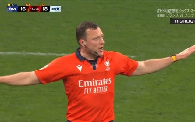 満員の観客席が騒然！フランスが食らった痛恨の逆転トライ、まさかの事態で取り消しに 解説者「え、チェック？」「やっぱり…」と困惑気味