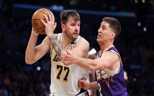 ロード4連戦を終えたレイカーズがサンズに勝利…ドンチッチが33得点11リバウンド8アシストをマーク