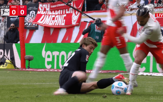 これが日本代表の10番だ！ 堂安律が「えぐい」「やっぱすごい」鬼トランジションのボール奪取→“超絶ダブルタッチ”で敵陣を切り裂いた瞬間