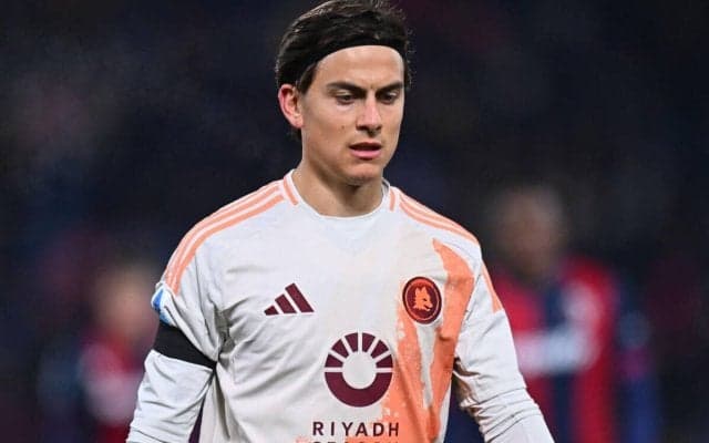 カリアリ戦途中出場で負傷交代のディバラがハムストリングを痛めて約1カ月の離脱へ、ユーベ戦やローマ・ダービー欠場か