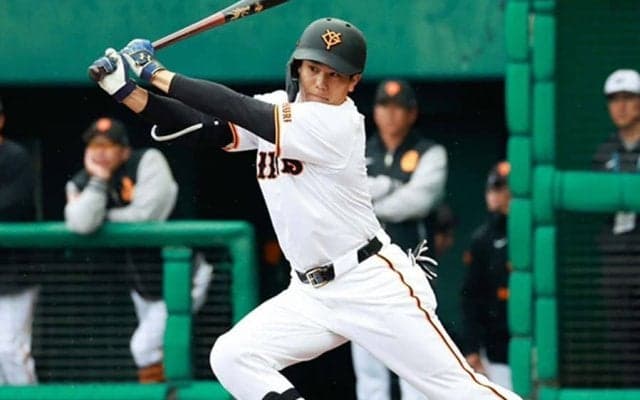 巨人の鍵握る24歳「一番覚醒すると思う」　ド軍相手に見せた巧打…OB絶賛の“変化”