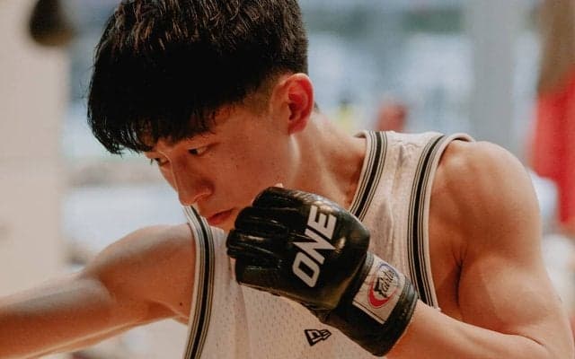 吉成名高がムエタイの変化と受け継がれる本質を語る「無事にリングを降りられるようにという祈り」