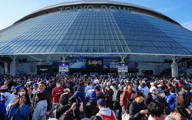 平日の昼間なのに大量の人…東京ドームに衝撃の光景「大谷人気やばすぎるだろ」