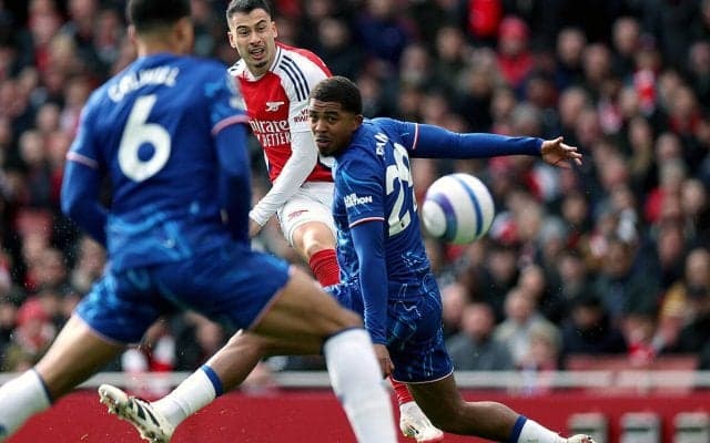 チェルシー、アーセナル戦でのフォファナに対する人種差別的虐待に怒り「虐待は忌まわしいものであり、容認されるものではありません」