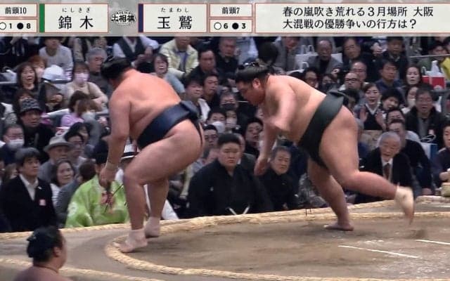 あまり見たことがない…鉄人が土俵際で仕掛けたトラップ“まさかの逆転劇”に驚愕「こんな勝ち方あったんだw」