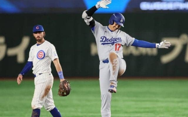 日本凱旋で大谷翔平が見せた仲間への思いと“21年ぶり”の記録　塁上で「フレディ・ダンス」も魅せた