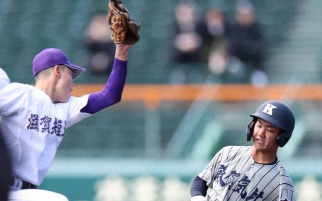 足で勢いづける敦賀気比の「小さな巨人」　1試合3盗塁、岡部飛雄馬