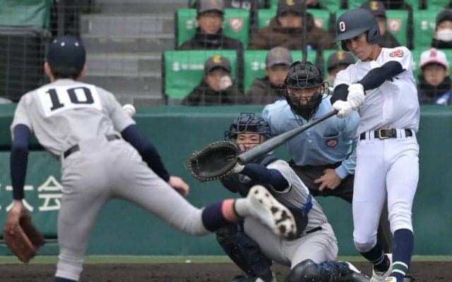 沖縄尚学、青森山田の「必勝リレー」崩す　狙った攻撃　センバツ