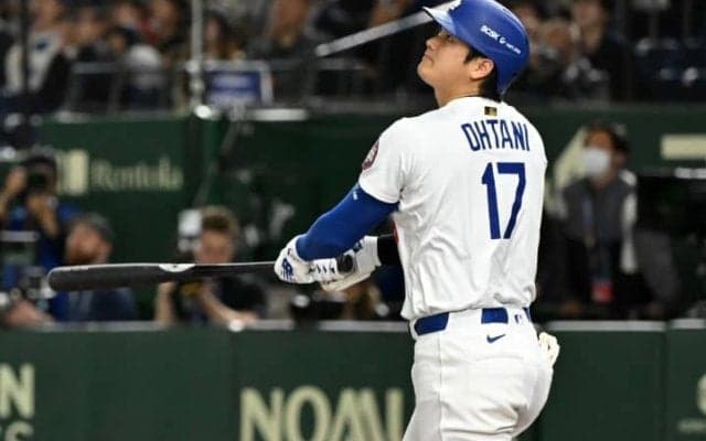 「マナーの悪さが世界中にばれてしまった」大谷翔平のビデオ判定弾で波紋　昨年のWSではベッツへの妨害をめぐってファンが出禁に「気持ちはわかるが」