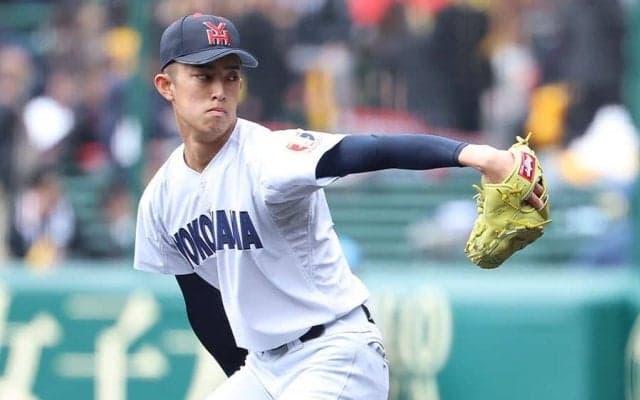 横浜高逸材は「げっそりしていた」　甲子園デビュー前に点滴…指揮官が先発任せた理由