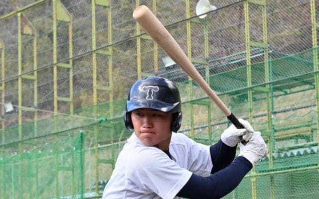 名は阪神「代打の神様」から「ひやま」　東洋大姫路・白鳥　センバツ