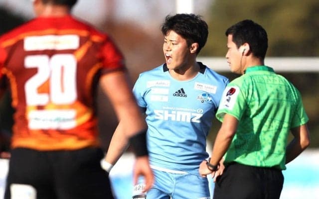 壊れることを恐れずに。魂のタックルへの覚悟と生き様