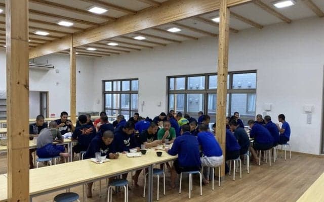エナジックスポーツってどんな学校？　寮はホテル並み　センバツ