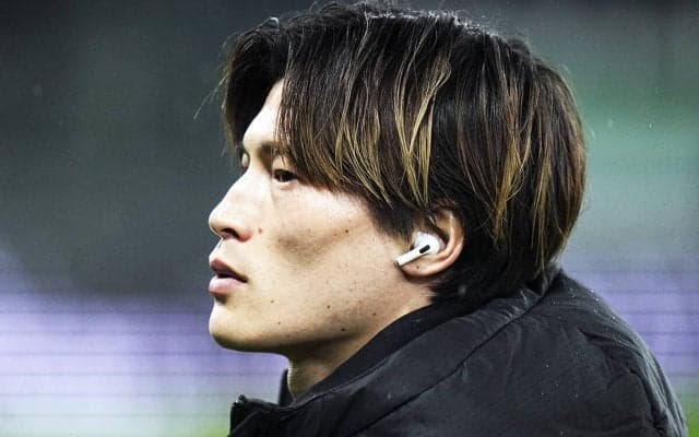 サッカー日本代表でも新天地レンヌでも悪戦苦闘　古橋亨梧が「らしさ」を発揮するために必要なプレーとは？