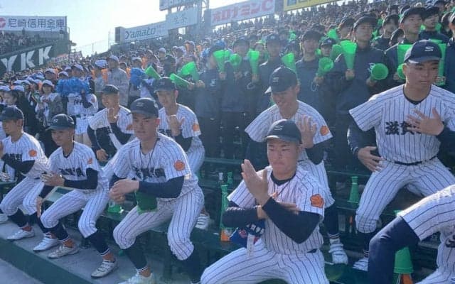 キレキレダンス再び！　滋賀学園の名物応援団　新ダンスも　センバツ