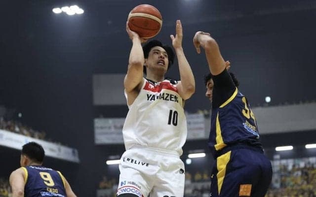 吉井裕鷹が24得点を挙げて三遠ネオフェニックスが宇都宮を撃破…首位対決は1勝1敗に