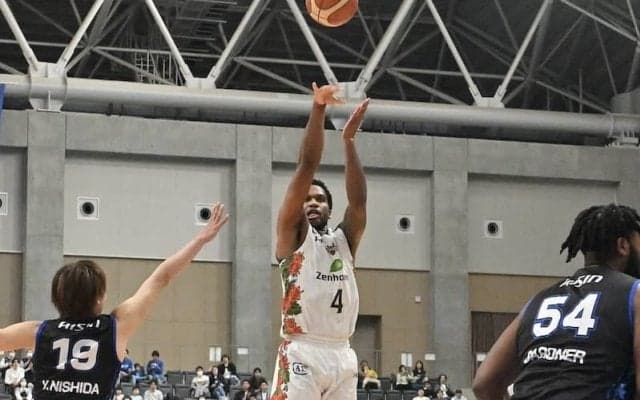 西地区首位・琉球ゴールデンキングスが三河に連勝飾る…ヴィック・ローが29得点の活躍