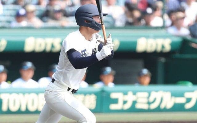 西日本短大付またランニング本塁打、2戦連続の“珍記録”…今大会5本中2本、正真正銘弾も