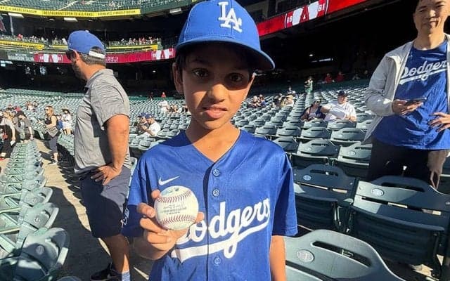 大谷翔平、古巣本拠地でも“神対応”　地元出身の11歳少年は歓喜「興奮してます」