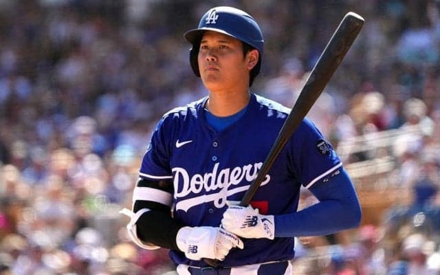 大谷翔平、2打席連続三振で途中交代　エ軍本拠地は歓声も…米開幕まで残り1試合