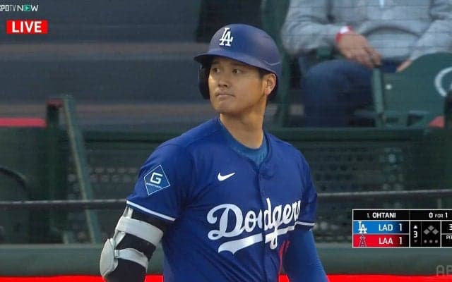 大谷翔平、2打数ノーヒット・2連続三振で途中交代… 爽やかな髪型で古巣スタジアムに登場も快音響かず ド軍はサヨナラ負け