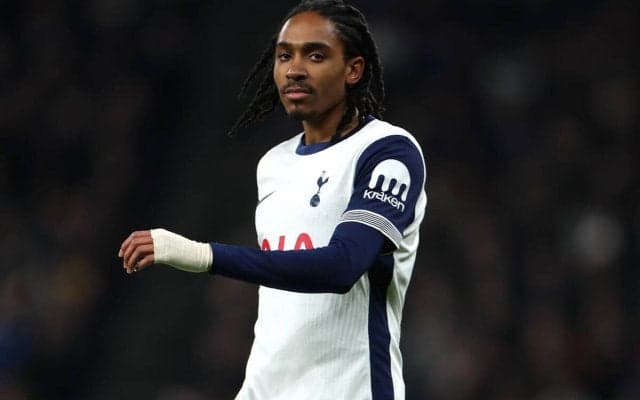 「僕が何をしたってあの男は…」トッテナムで主力に成長のDFスペンス、かつての指揮官コンテから受けた冷遇振り返り「謙虚になりすぎた」