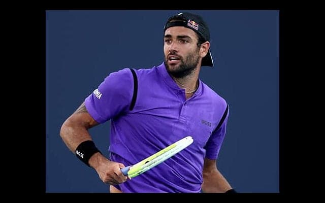  ベレッティー二、デ ミノー下し8強 