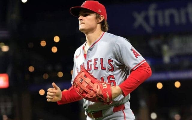 大谷翔平の“仲良し元同僚”は「どこに行く」　開幕直前での通告に騒然「信じられない」