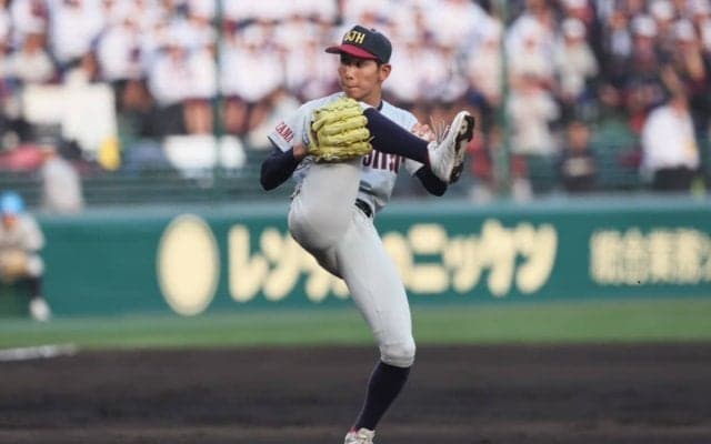 甲子園に\"浦実旋風\"到来！タイブレーク10回に\"一挙8得点\"で浦和実がベスト4進出！【センバツ】