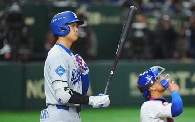 大谷翔平が二刀流“披露”　スターたちと共演…MLB公式が作成した特別映像「英雄」