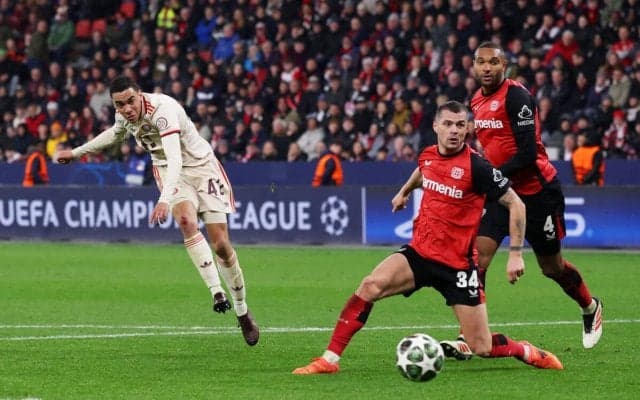 【ブンデス第27節プレビュー】6pt差に縮まった2強は残留争う格下と対戦、W杯出場決めた日本代表勢にも注目