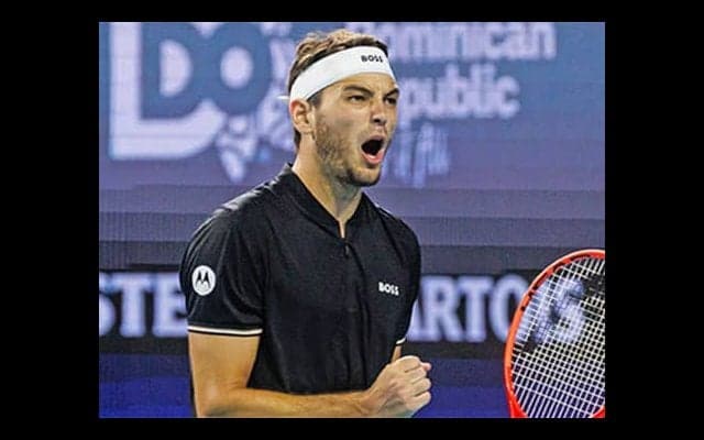  激闘制し4強「イライラしないように」 