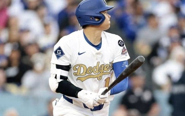 「あれで入るんですね…」解説者も絶句　大谷の逆方向本拠地アーチの凄み　＂軽く見える＂新フォームへの考察