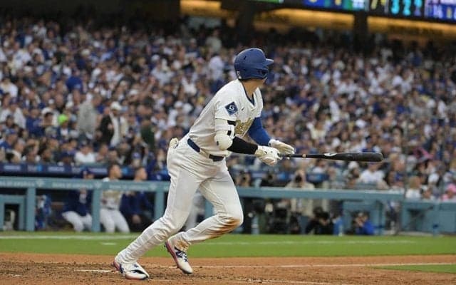 大谷翔平HRに大はしゃぎする超大物俳優　全米中継で発見、実況も注目「Ohhhh, baby!」