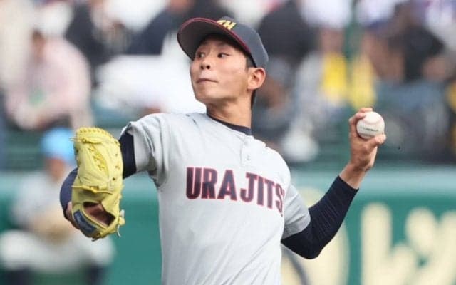浦和実・石戸が5失点も完投！「甲子園に戻ってきたい」初出場4強の原動力にスタンドから拍手【25年センバツ】







