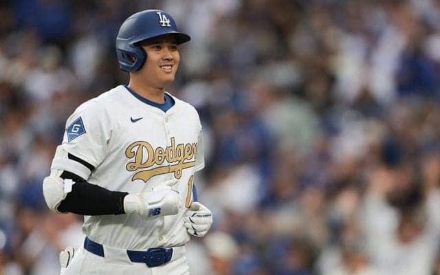 大谷HRで発見…大物俳優が持っていたアイテムが「最高だ」　“観戦スタイル”に「超好感」の声