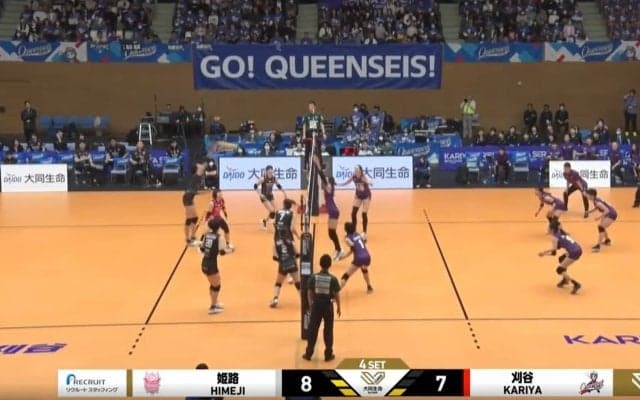女子バレー、期待の新人が元人気スター選手に“そっくり”と話題 豪快バックアタック連発の次世代エースに反響続々