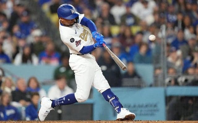 “体重激減”ベッツが豪快1号　復活弾に本拠地熱狂、大谷翔平も大喜び