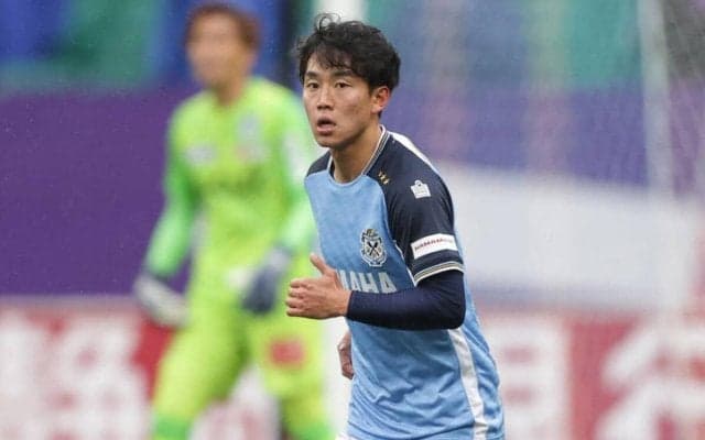 磐田の大卒ルーキーDF角昂志郎がプロA契約「これからも共に戦ってください!」