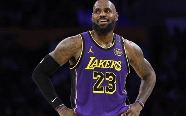 レブロンがポッドキャスト番組“Mind the Game”を再開…新たな相棒はナッシュに