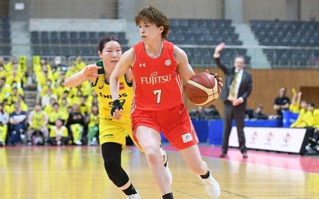 町田瑠唯が19得点14リバウンド10アシストの活躍！ 富士通がENEOSを破りSF先勝…139日ぶり復帰の林咲希は約9分間プレー
