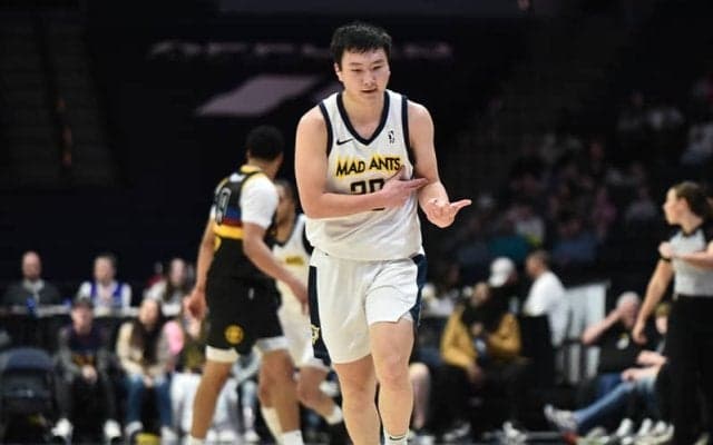 富永啓生がGリーグで13得点3リバウンド！ レギュラーシーズン最終戦で存在感