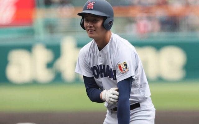 公式戦19連勝中の横浜が2点をリード！\"2冠\"達成へクリーンアップが勝負強さ見せる！【センバツ】