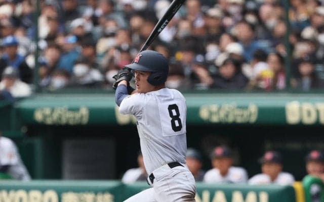横浜打線おそるべし…センバツ決勝で衝撃のビッグイニング！好投続いた智弁和歌山のエース右腕ノックアウト！【センバツ】