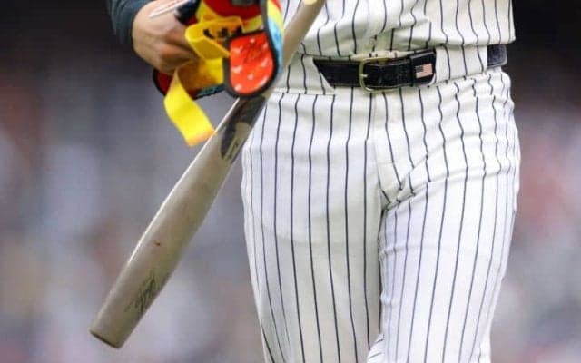 米球界の新トレンドとなる“魚雷バット”とは何か　使用者多数のヤンキース、衝撃の3戦15発で高まる関心「理にかなっている」