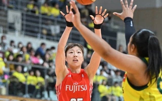 “女王”富士通がファイナル進出…攻守で躍動した内尾をHC絶賛「ここまでの成長はあまり見たことがない」