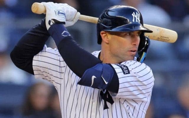 「ひどい話だ」3戦15HR、長打率8割超え！ ヤ軍を変える“常識破りのバット”に投手は反発！ 「投手不利の可能性」に議論噴出