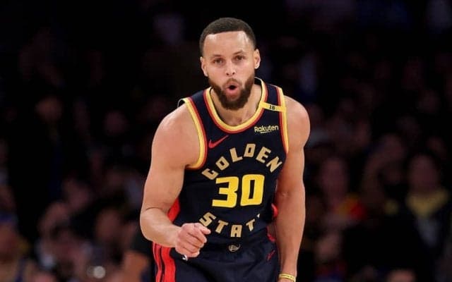 55年ぶりの珍事…ホークス、ウォリアーズ、ロケッツが同日に145得点以上を記録