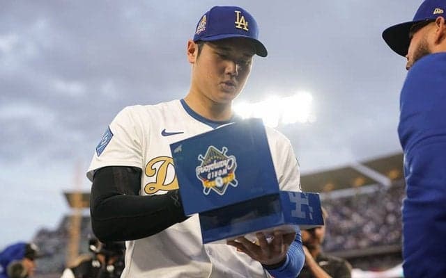 ダイヤ300個だけじゃない…大谷がゲットした世界一リングの“詳細”　箱も超豪華仕様