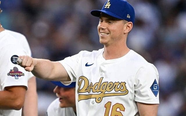 ベッツらが集まった“粋なパーティー”　ド軍捕手「何が起きてるんだ」、フリーマンらと寿司満喫